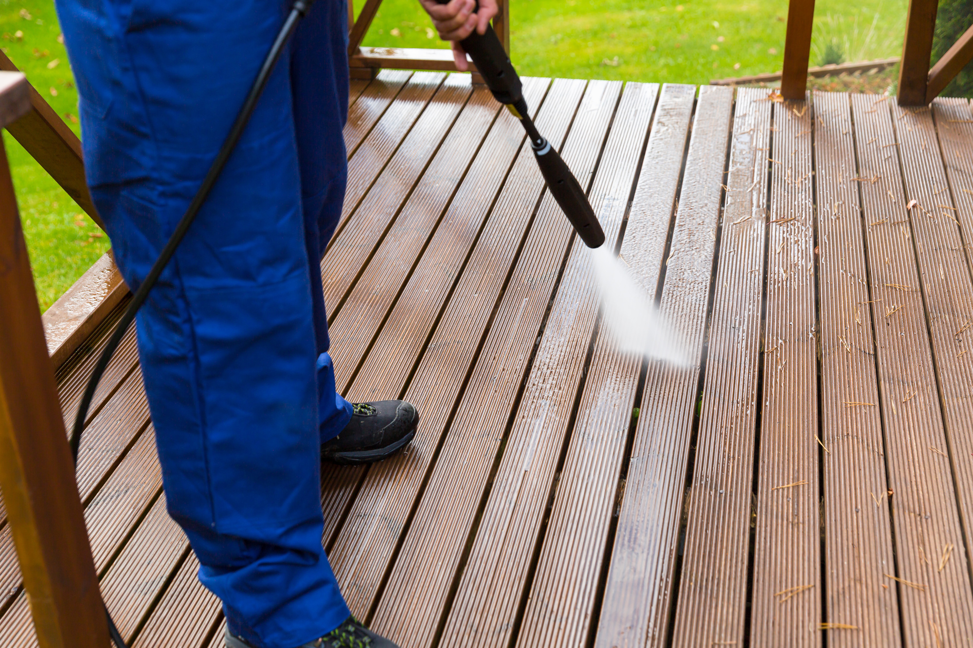 Patio & Deck Cleaning